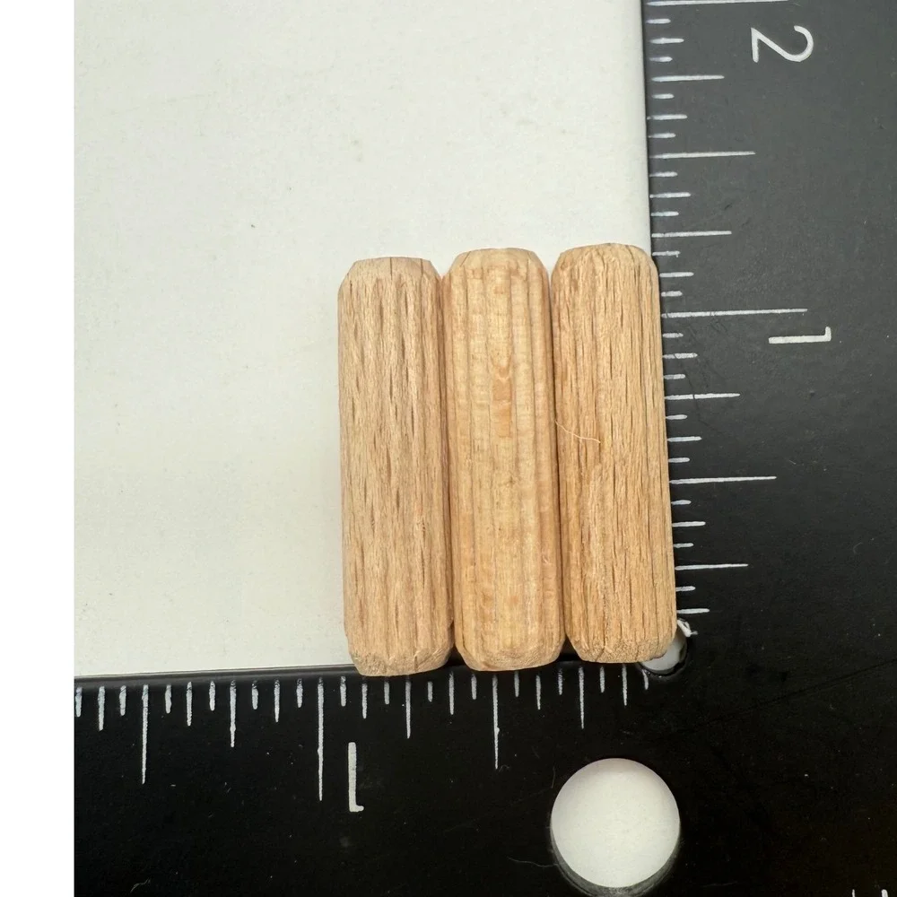 Wood Dowel Pin Lot, Shelf Pegs, 200 count 1 1/4
